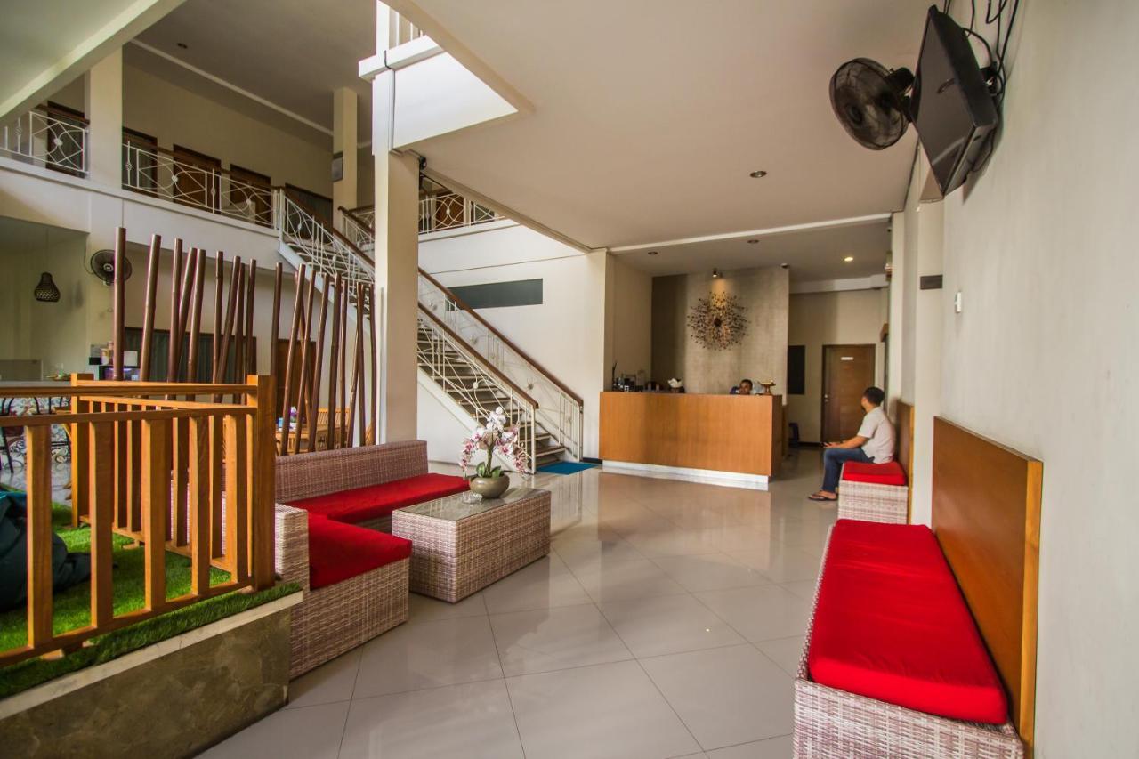 Kuta Suci Guesthouse Экстерьер фото