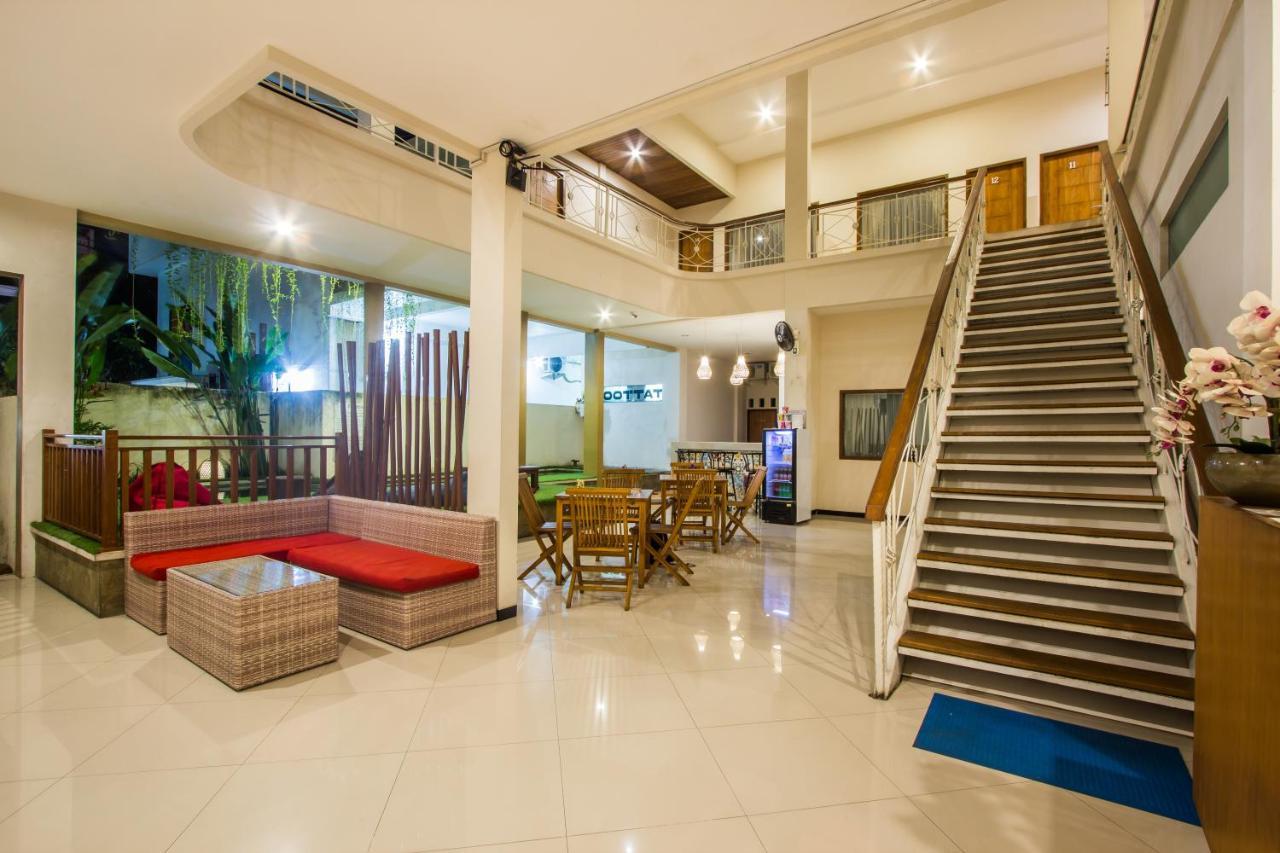 Kuta Suci Guesthouse Экстерьер фото